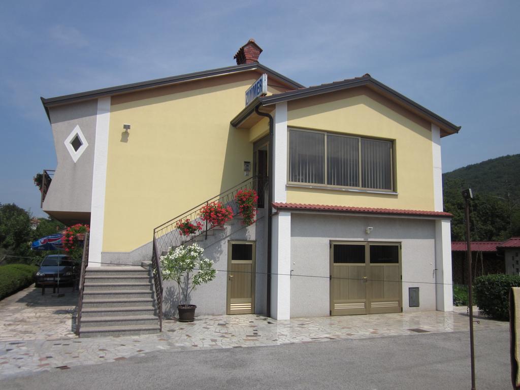 Guest House Mrvcic Rupa Exterior foto